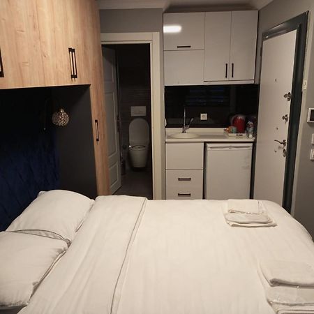Middle Village 이스탄불 외부 사진